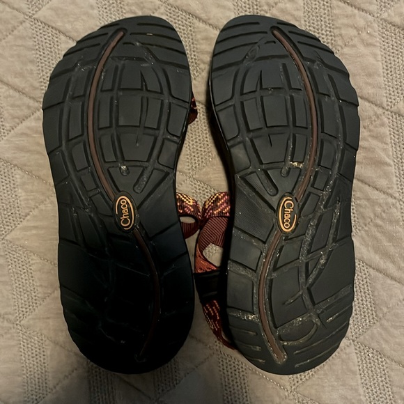 Women’s Chaco ZCloud2- size 7 - Picture 2 of 4